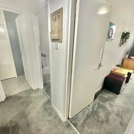 Homely Apartment In The Heart Of Town Centre - Sleeps 6 Bournemouth Exterior photo