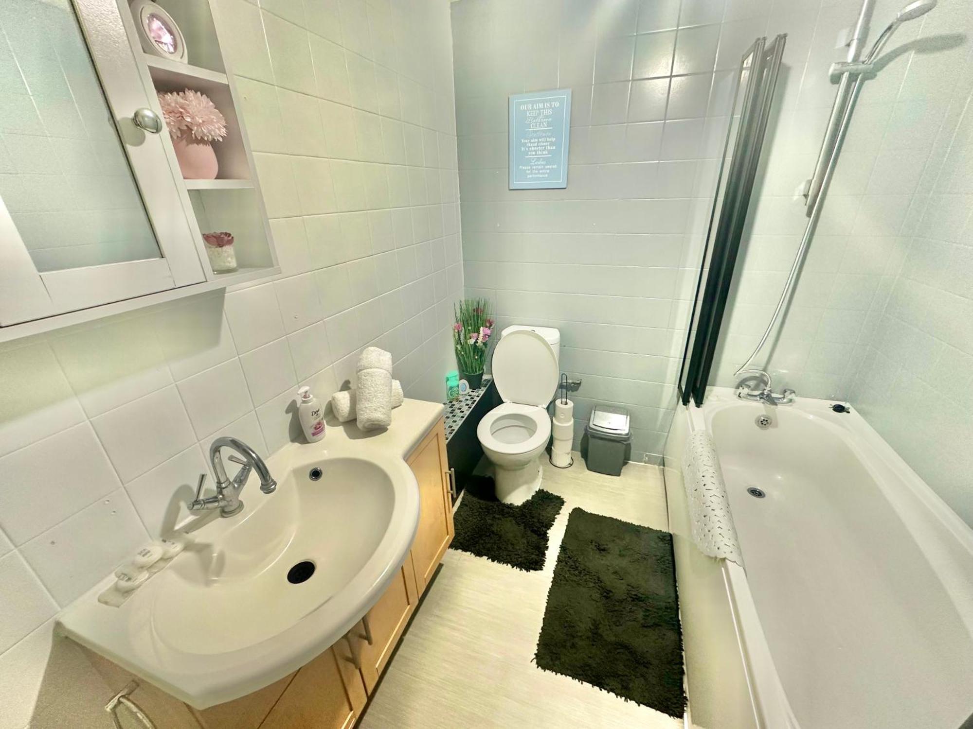 Apartamento Homely In The Heart Of Town Centre - Sleeps 6
